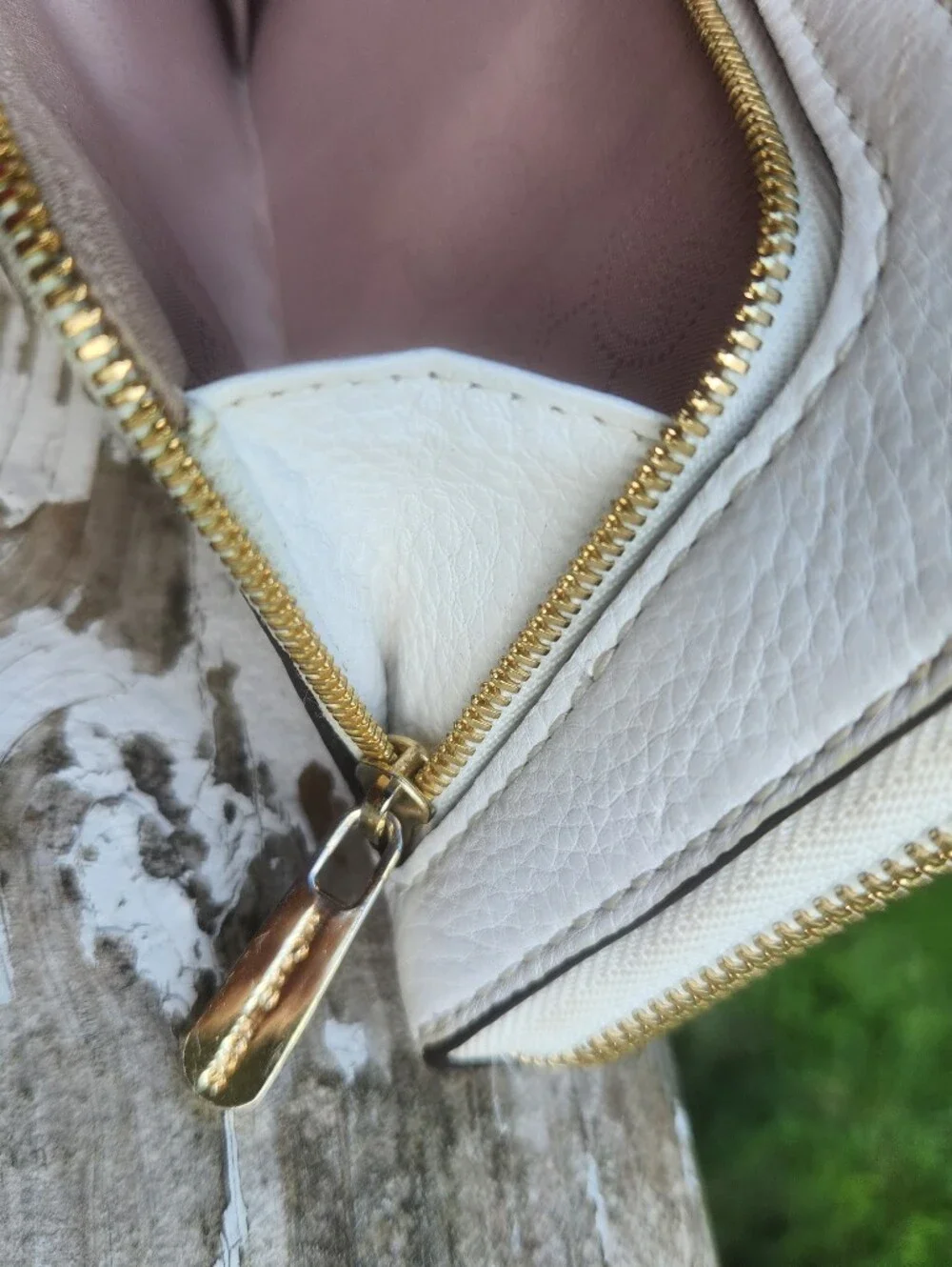 Michael Kors Double Pocket Zip Around Long Wallet EUC